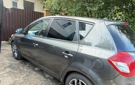KIA cee'd I рестайлинг, 2010 год, 720 000 рублей, 3 фотография