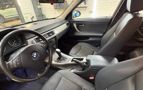 BMW 3 серия, 2007 год, 660 000 рублей, 11 фотография