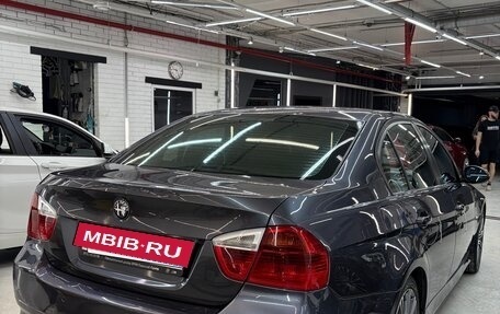 BMW 3 серия, 2007 год, 660 000 рублей, 3 фотография