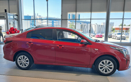 KIA Rio IV, 2021 год, 1 790 000 рублей, 5 фотография