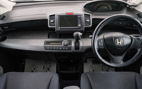 Honda Freed I, 2009 год, 899 000 рублей, 10 фотография