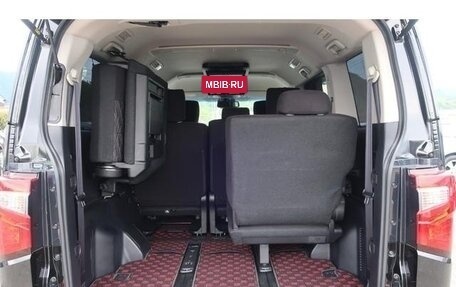Mitsubishi Delica D:5 I, 2023 год, 2 850 000 рублей, 35 фотография