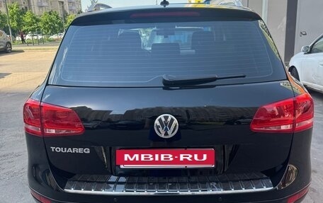 Volkswagen Touareg III, 2011 год, 2 250 000 рублей, 7 фотография