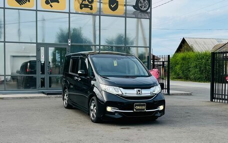 Honda Stepwgn IV, 2017 год, 1 699 000 рублей, 4 фотография