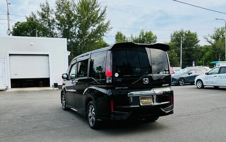 Honda Stepwgn IV, 2017 год, 1 699 000 рублей, 8 фотография
