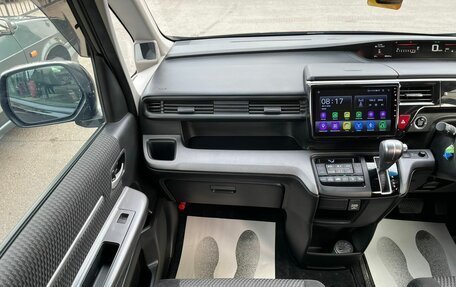 Honda Stepwgn IV, 2017 год, 1 699 000 рублей, 22 фотография