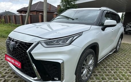 Toyota Highlander, 2024 год, 7 700 000 рублей, 6 фотография