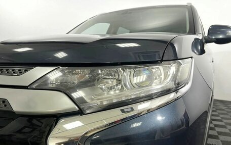 Mitsubishi Outlander III рестайлинг 3, 2019 год, 1 990 000 рублей, 19 фотография