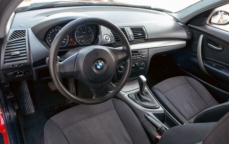 BMW 1 серия, 2008 год, 825 000 рублей, 13 фотография