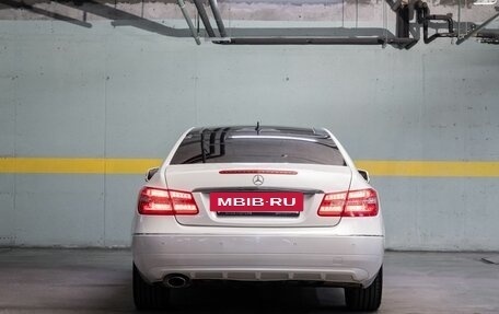 Mercedes-Benz E-Класс, 2011 год, 1 350 000 рублей, 7 фотография
