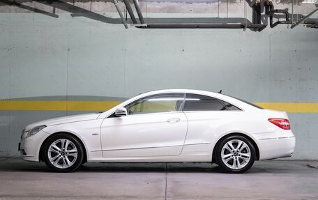 Mercedes-Benz E-Класс, 2011 год, 1 350 000 рублей, 9 фотография