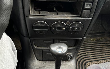 Opel Vectra B рестайлинг, 1997 год, 40 000 рублей, 8 фотография