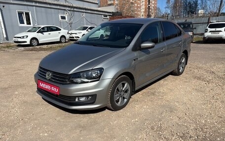 Volkswagen Polo VI (EU Market), 2018 год, 1 200 000 рублей, 1 фотография