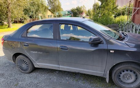 Chevrolet Cobalt II, 2013 год, 400 000 рублей, 2 фотография