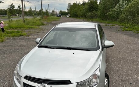 Chevrolet Cruze II, 2013 год, 695 000 рублей, 2 фотография