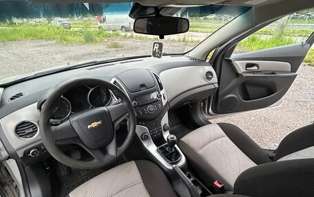 Chevrolet Cruze II, 2013 год, 695 000 рублей, 32 фотография