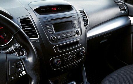 KIA Sorento II рестайлинг, 2015 год, 1 799 000 рублей, 9 фотография
