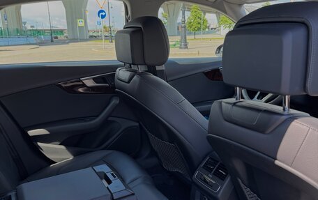 Audi A4, 2018 год, 3 300 000 рублей, 13 фотография