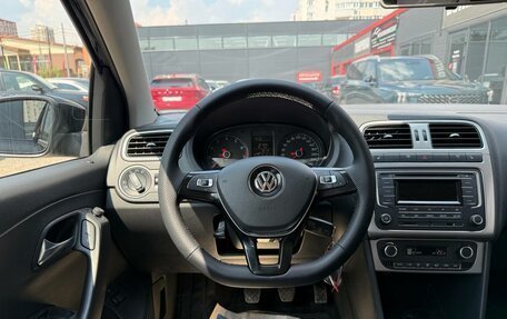 Volkswagen Polo VI (EU Market), 2017 год, 1 150 000 рублей, 23 фотография