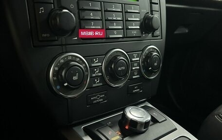 Land Rover Freelander II рестайлинг 2, 2011 год, 1 306 000 рублей, 22 фотография