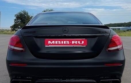 Mercedes-Benz E-Класс AMG, 2017 год, 7 700 000 рублей, 5 фотография