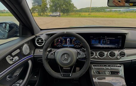 Mercedes-Benz E-Класс AMG, 2017 год, 7 700 000 рублей, 13 фотография