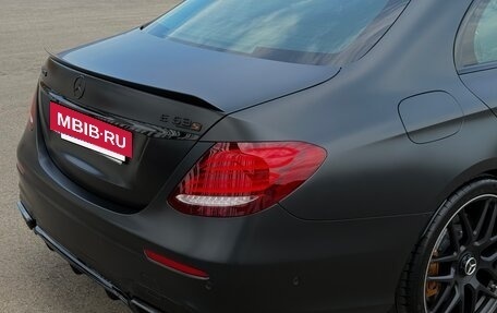 Mercedes-Benz E-Класс AMG, 2017 год, 7 700 000 рублей, 6 фотография