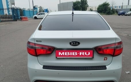KIA Rio III рестайлинг, 2013 год, 650 000 рублей, 3 фотография