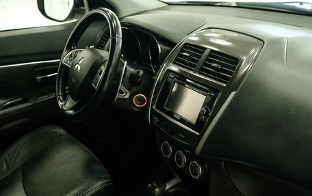 Mitsubishi ASX I рестайлинг, 2013 год, 995 000 рублей, 16 фотография