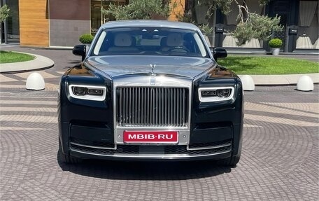 Rolls-Royce Phantom VIII, 2018 год, 43 000 000 рублей, 1 фотография
