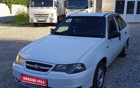 Daewoo Nexia I рестайлинг, 2011 год, 300 000 рублей, 1 фотография