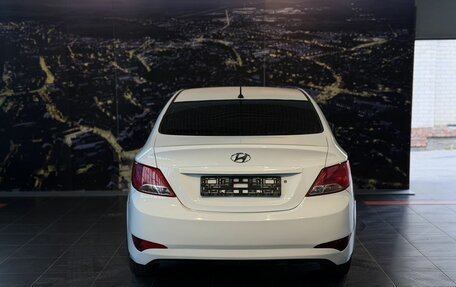Hyundai Solaris II рестайлинг, 2015 год, 988 700 рублей, 5 фотография