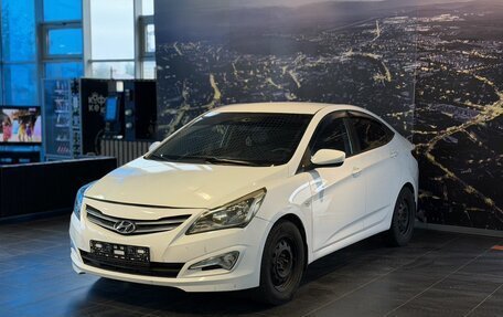 Hyundai Solaris II рестайлинг, 2015 год, 988 700 рублей, 3 фотография