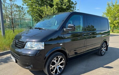 Volkswagen Multivan T5, 2006 год, 3 550 000 рублей, 3 фотография
