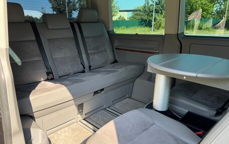 Volkswagen Multivan T5, 2006 год, 3 550 000 рублей, 24 фотография