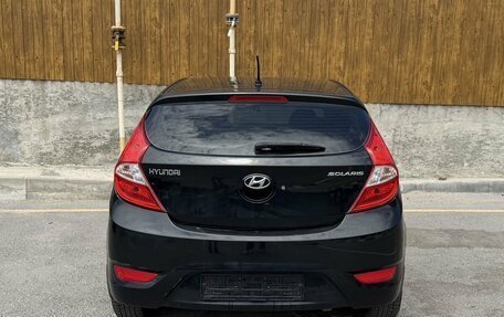 Hyundai Solaris II рестайлинг, 2011 год, 845 000 рублей, 5 фотография