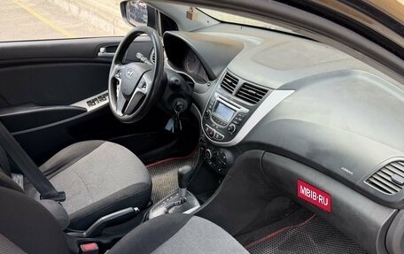 Hyundai Solaris II рестайлинг, 2011 год, 845 000 рублей, 8 фотография
