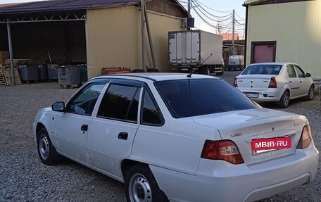 Daewoo Nexia I рестайлинг, 2011 год, 300 000 рублей, 5 фотография