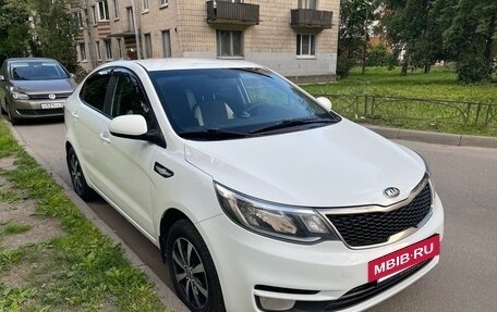 KIA Rio III рестайлинг, 2016 год, 830 000 рублей, 3 фотография
