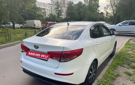 KIA Rio III рестайлинг, 2016 год, 830 000 рублей, 6 фотография