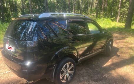 Mitsubishi Outlander III рестайлинг 3, 2007 год, 1 250 000 рублей, 5 фотография