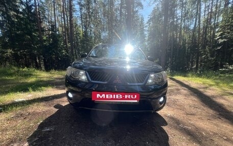 Mitsubishi Outlander III рестайлинг 3, 2007 год, 1 250 000 рублей, 8 фотография