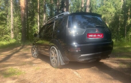 Mitsubishi Outlander III рестайлинг 3, 2007 год, 1 250 000 рублей, 3 фотография