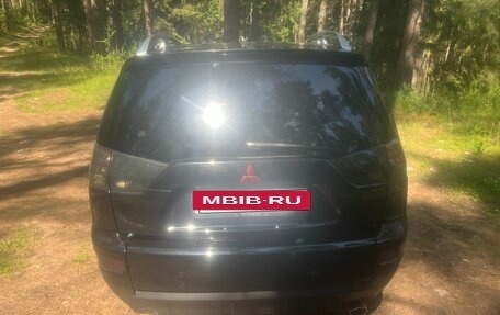 Mitsubishi Outlander III рестайлинг 3, 2007 год, 1 250 000 рублей, 4 фотография