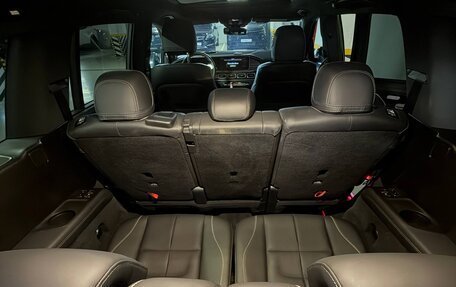 Mercedes-Benz GLS, 2023 год, 13 400 000 рублей, 21 фотография