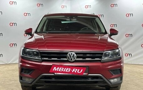 Volkswagen Tiguan II, 2018 год, 2 249 000 рублей, 2 фотография