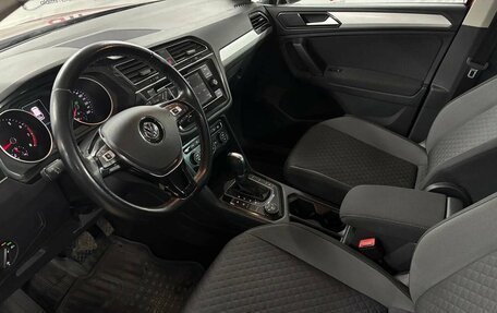 Volkswagen Tiguan II, 2018 год, 2 249 000 рублей, 10 фотография