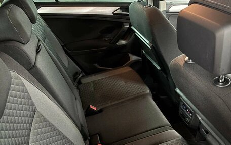 Volkswagen Tiguan II, 2018 год, 2 249 000 рублей, 19 фотография
