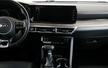 KIA K5, 2021 год, 2 680 000 рублей, 15 фотография