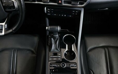 KIA K5, 2021 год, 2 680 000 рублей, 21 фотография